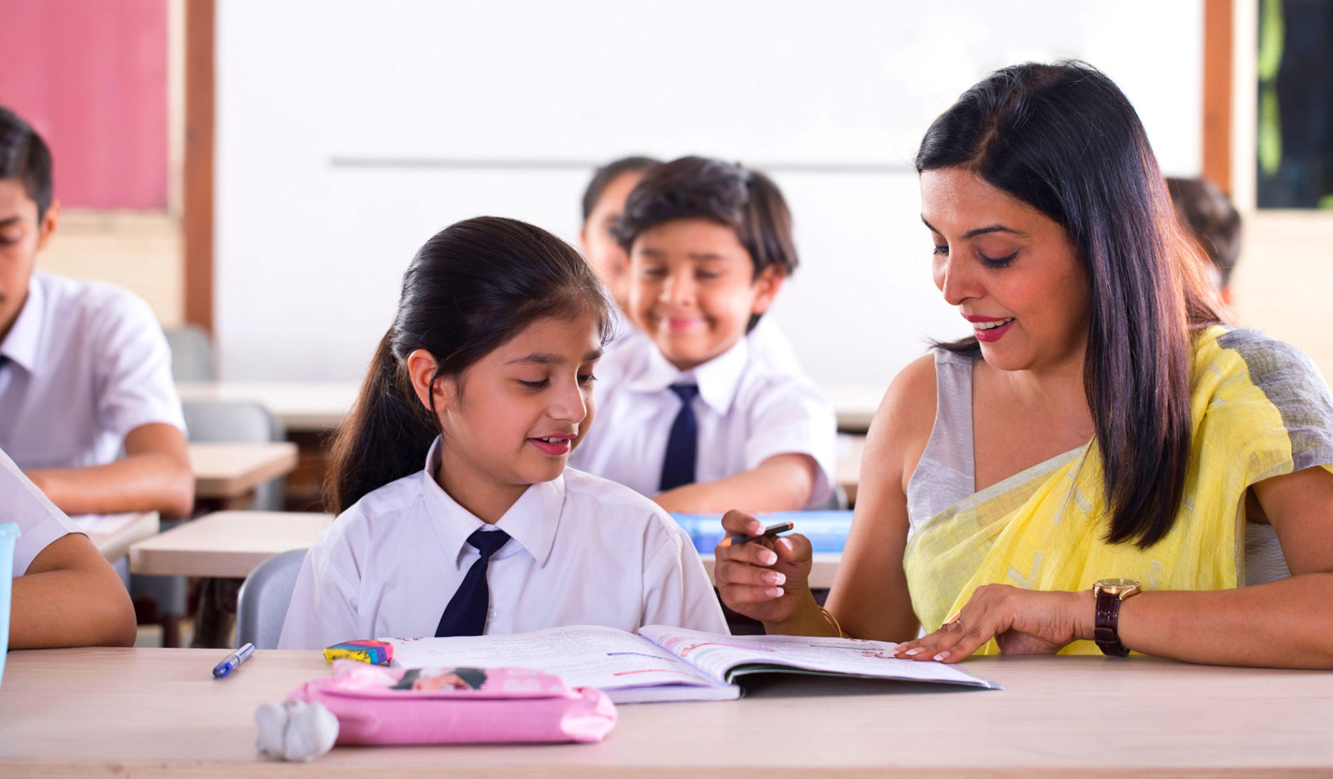 Admission - Sparsh Global School | Top School in Noida